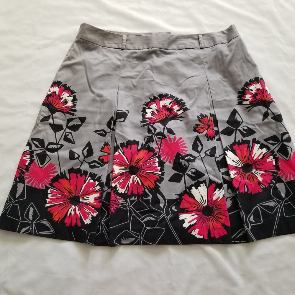 Grey Skirt With Pink Flowers on the bottom Size 12